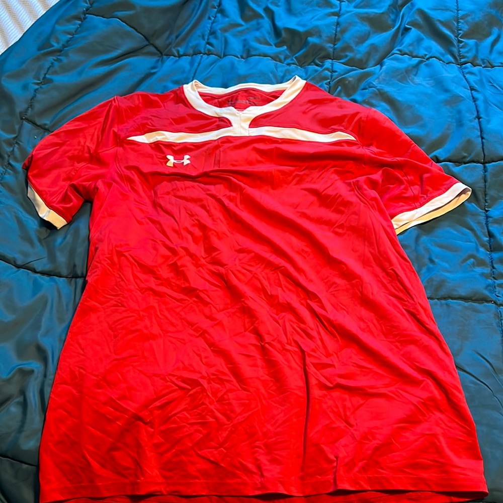 Under armour shirt